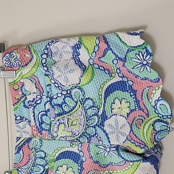 Lilly Pulitzer Coastal  Women's The Butter Cup Short Scallop Size 8 - Picture 12 of 16